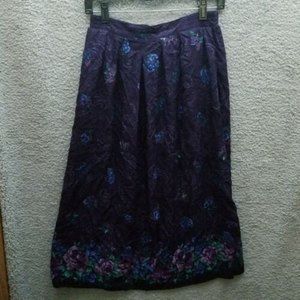 Jantzen Classics Women's 10 Purple Stretch Floral Peasant Skirt Rayon 27" 33"